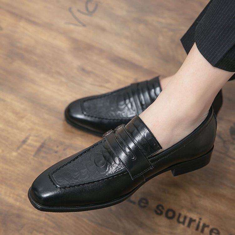 Men's Embossed Leather Loafers