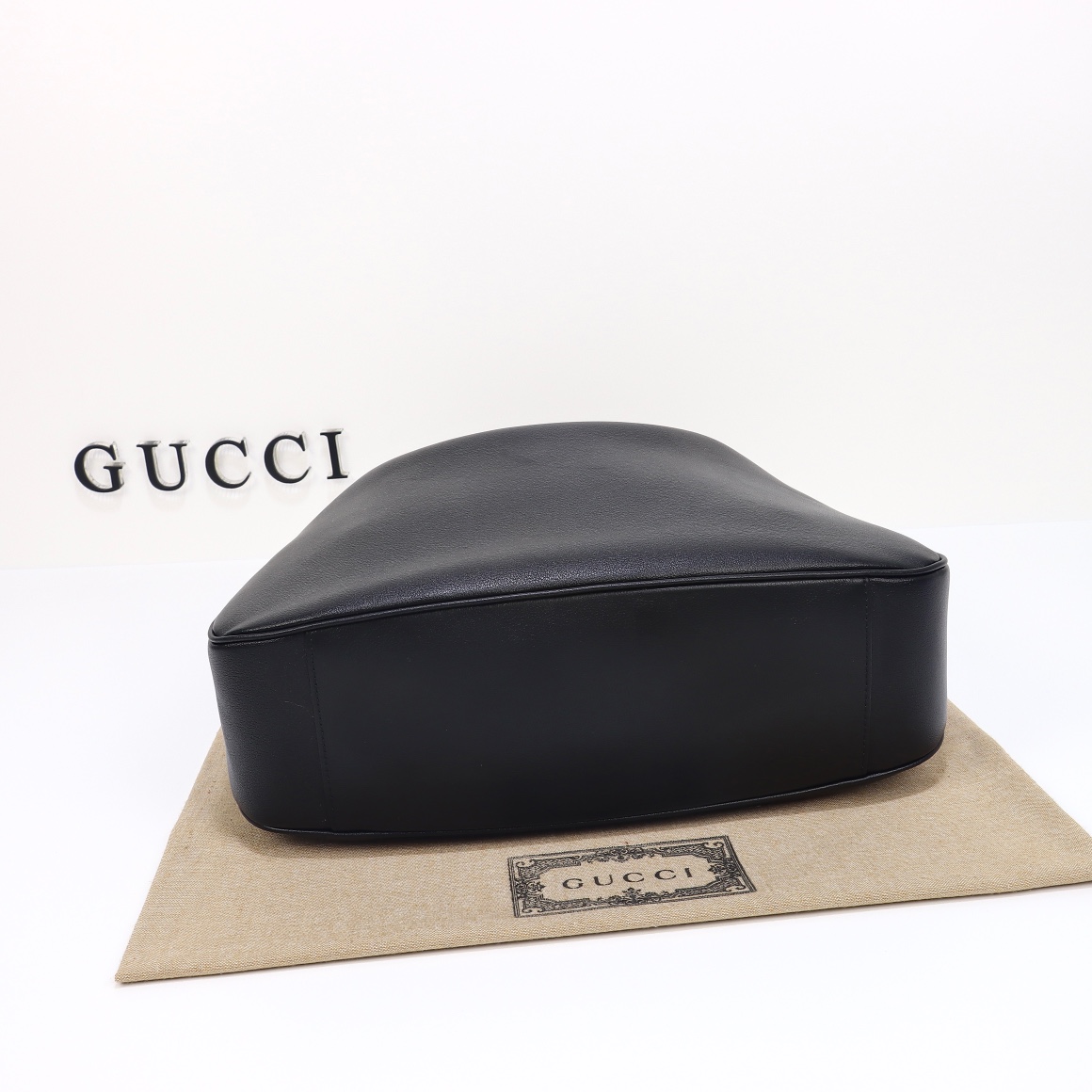 Gucci Diana large shoulder bag 746245 UAAAY 1092