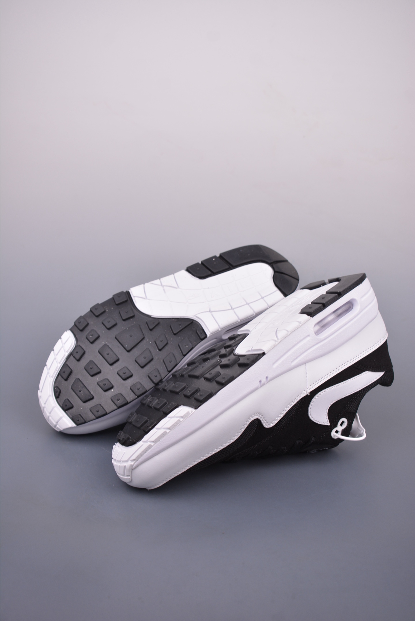 Nike Air Max 1 87 Original Series Running Shoes Black and White FZ5808-007