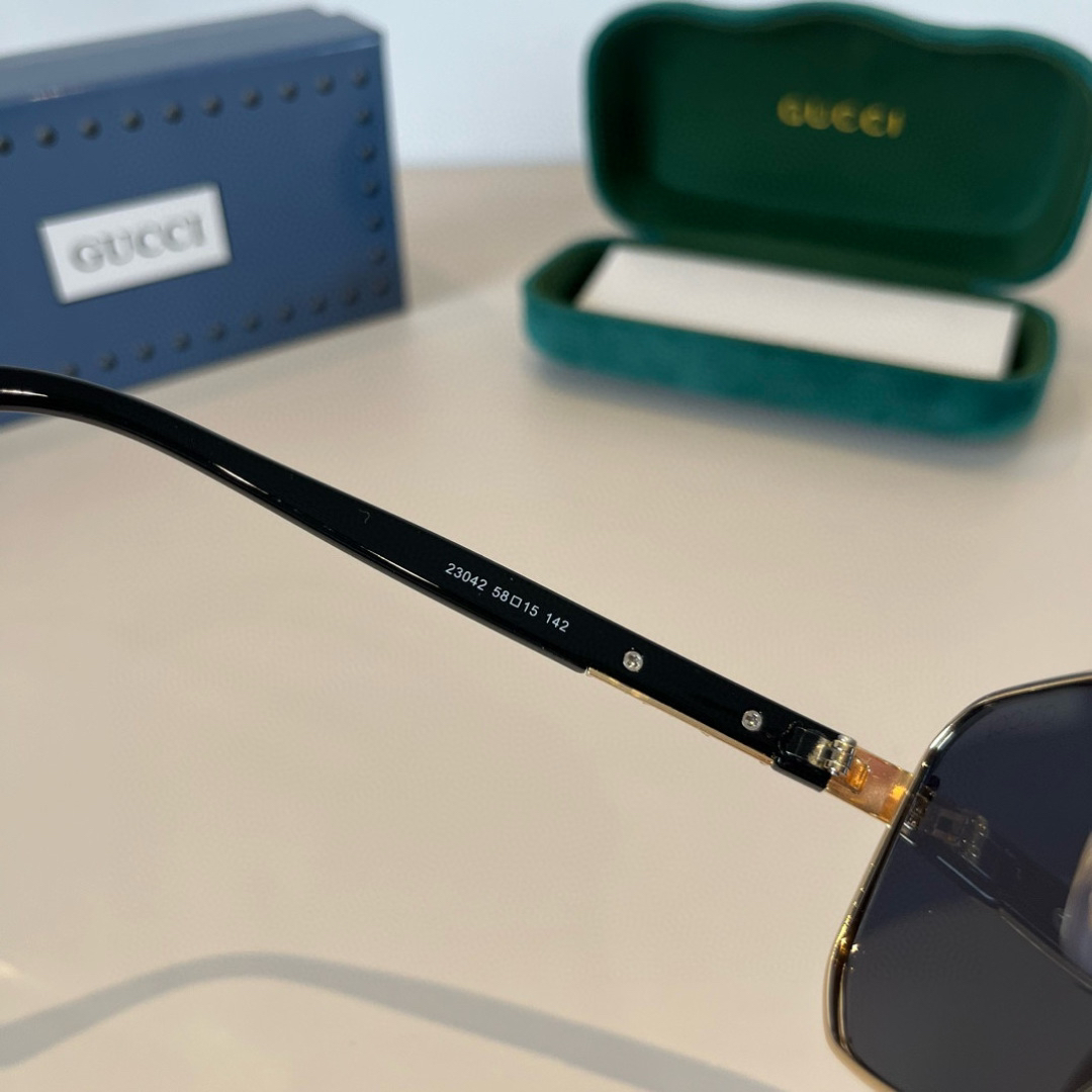 Gucci Square Frame Sunglasses