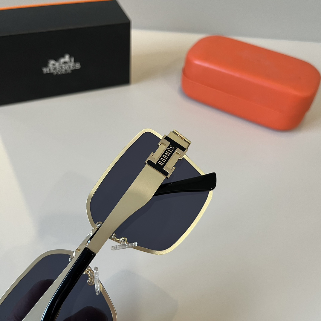 Hermes Square Frame Sunglasses