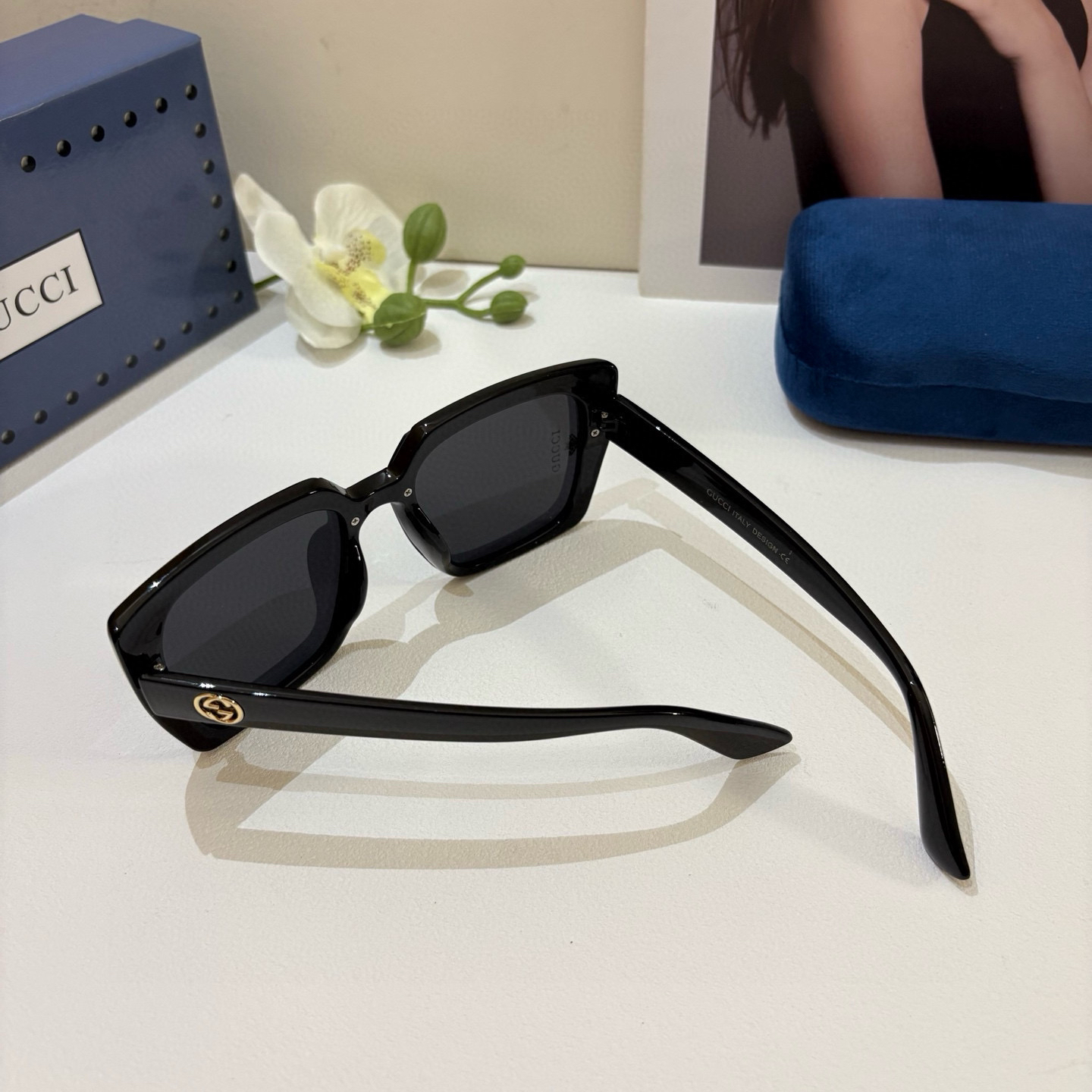 Gucci Square Frame Sunglasses