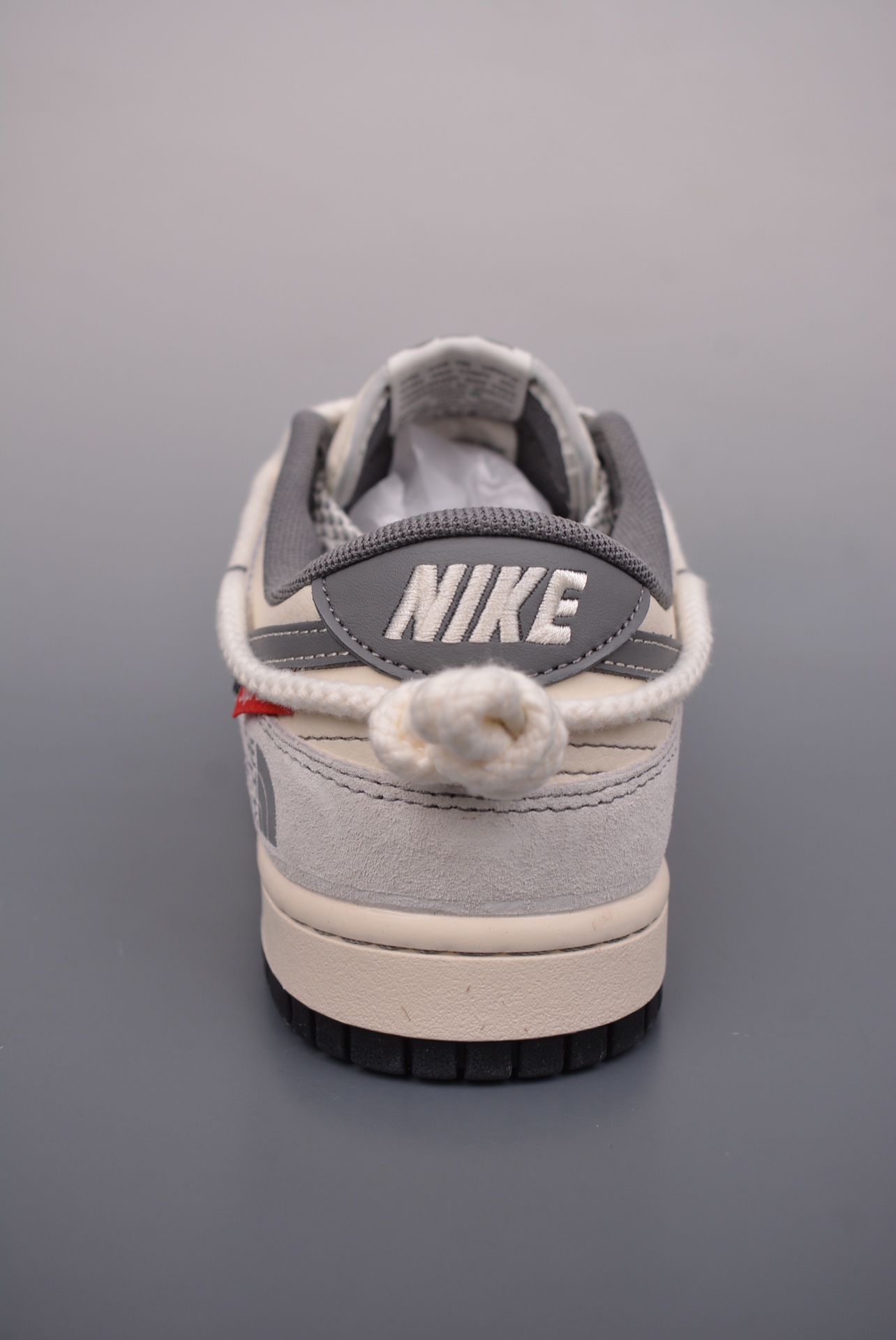 The North Face x Nike SB Dunk Low Year of the Snake off-white light gray DM6868-007