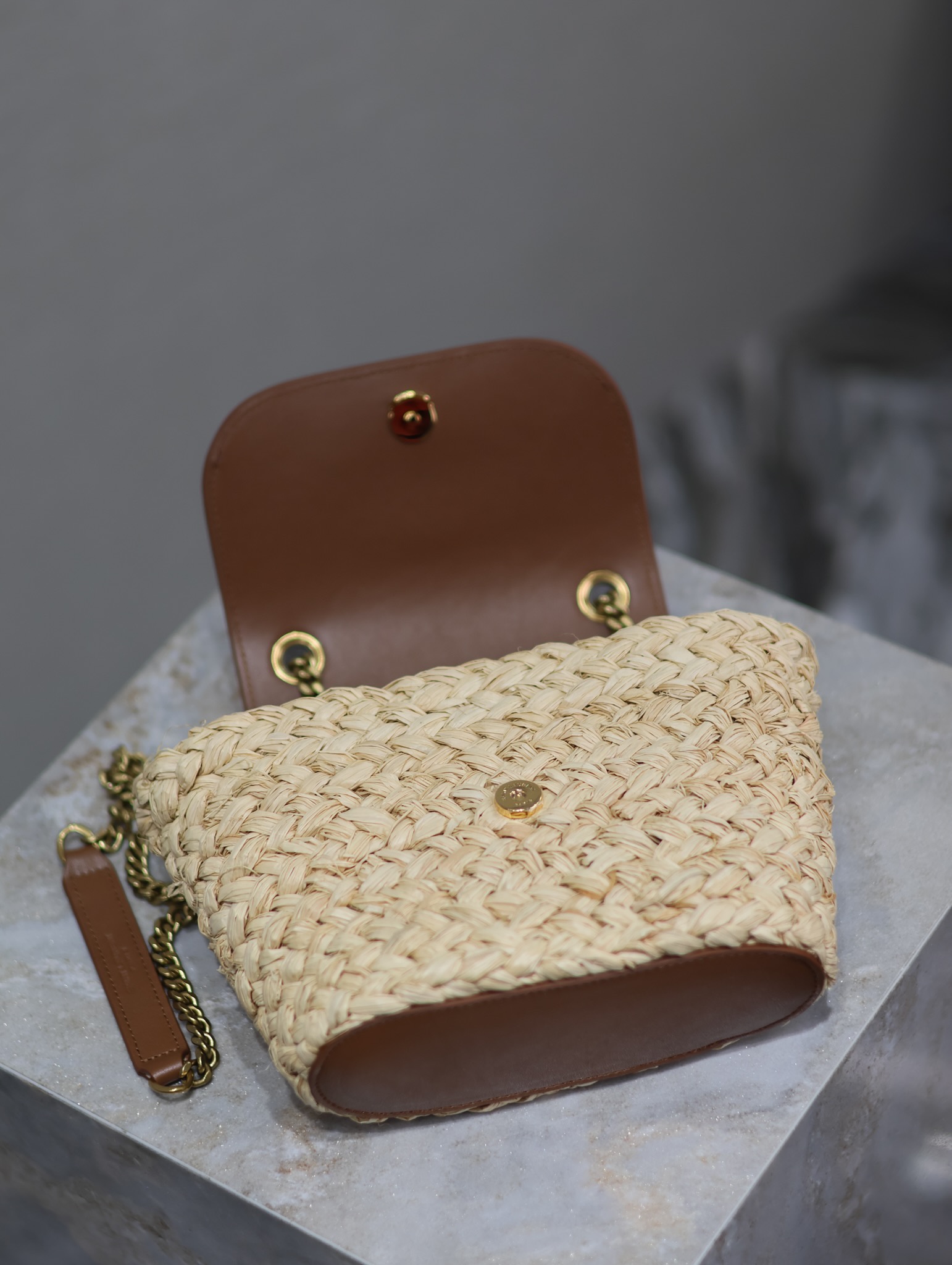 Yves Saint Laurent MINI MANON straw handbag 774269