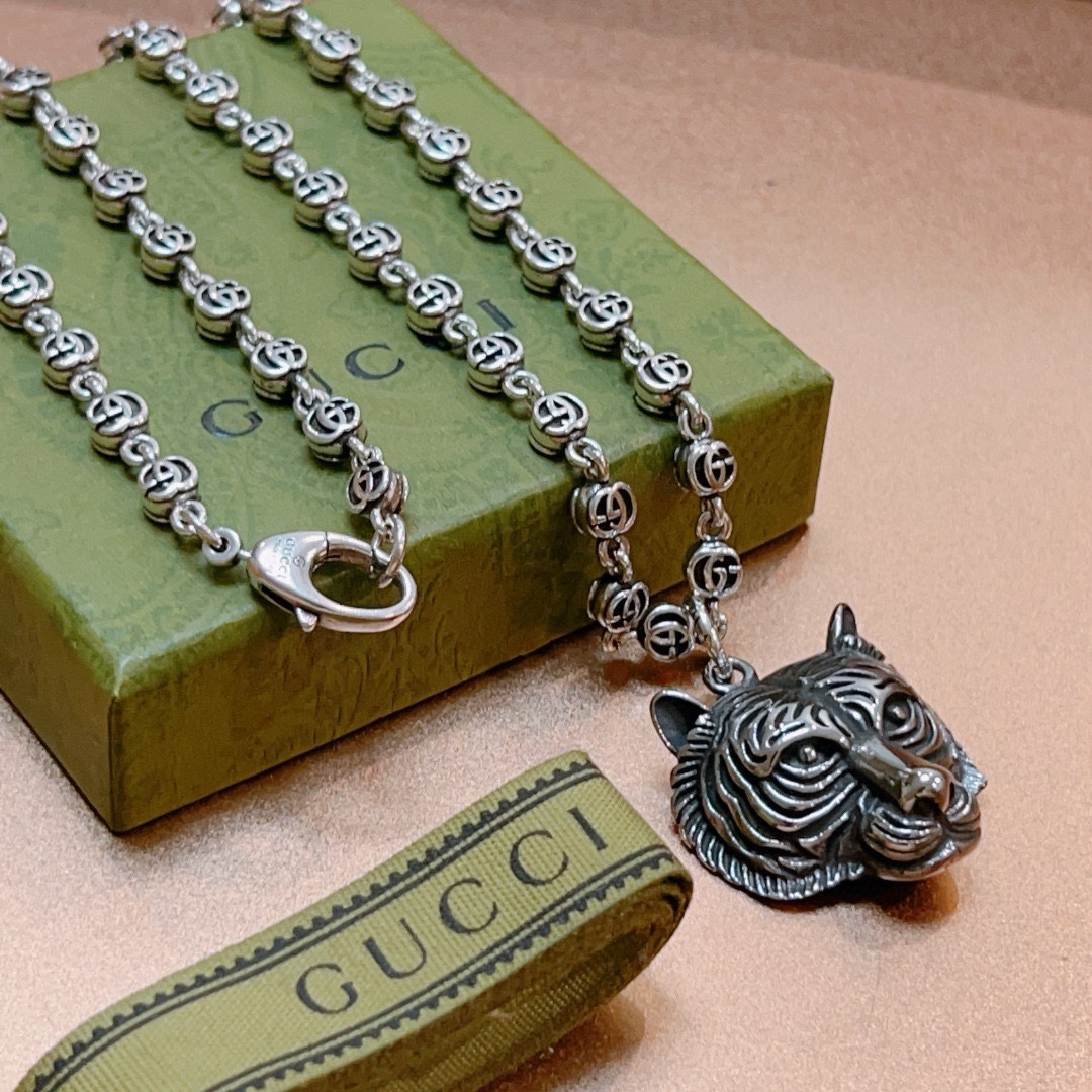 Gucci Anger Forest Series Tiger Head Vintage Necklace