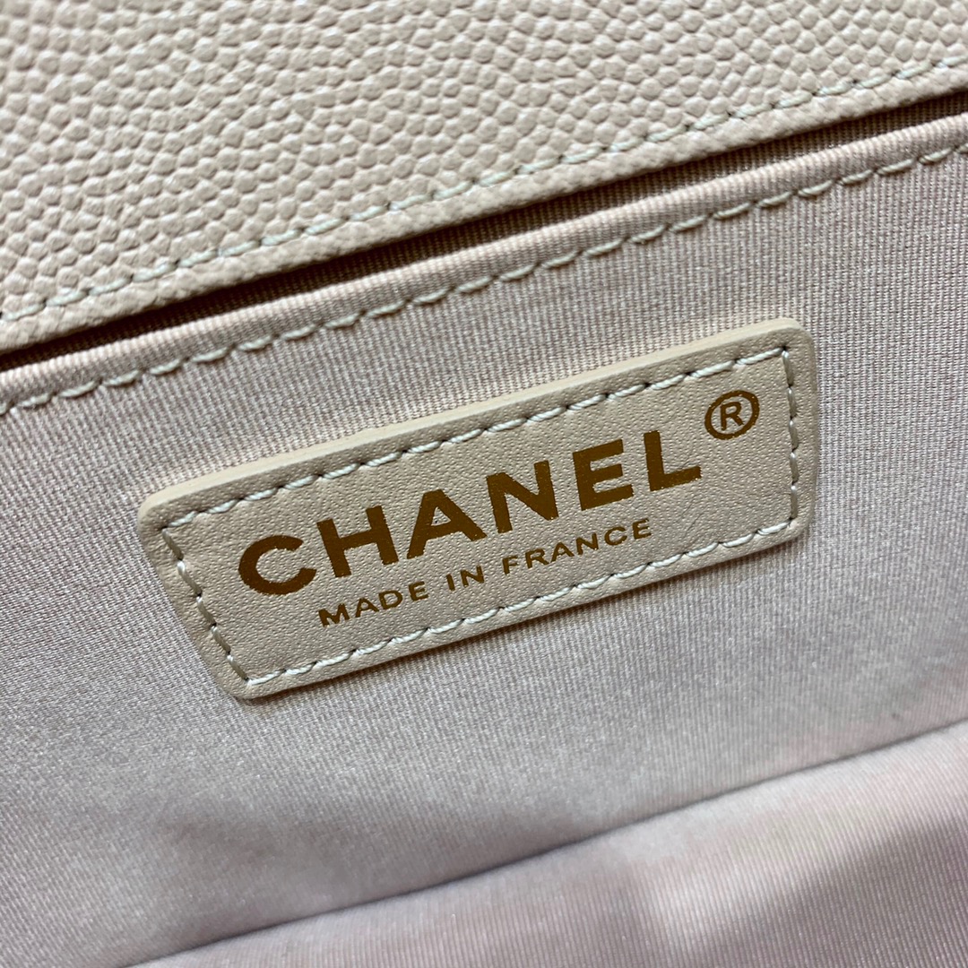 Chanel BOY Handbag A67086