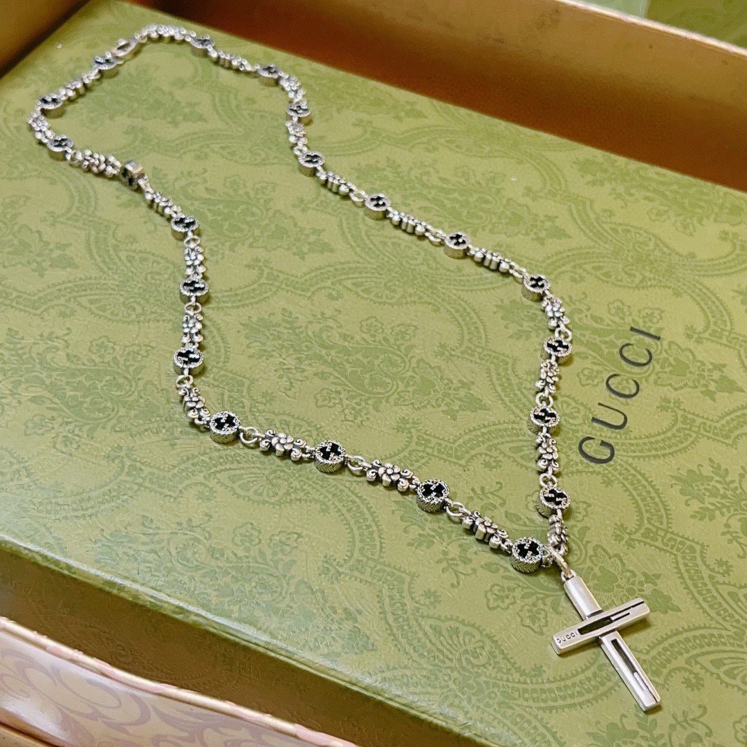 Gucci Anger Forest Series GG Cross Vintage Necklace