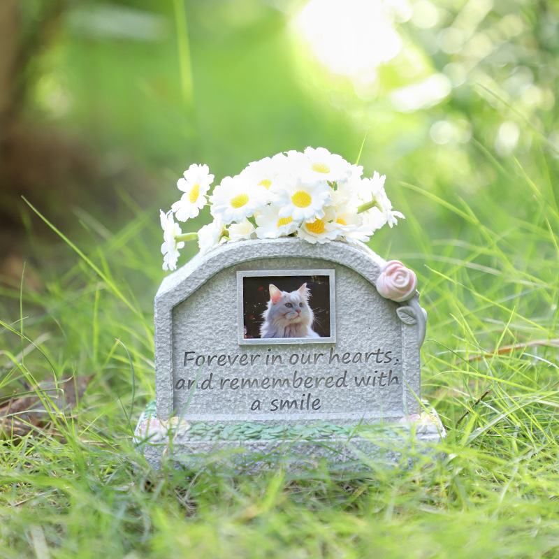 🐾 Pet Memorial Vase with Photo Frame – Resin Flower Holder for Indoor/Outdoor Garden