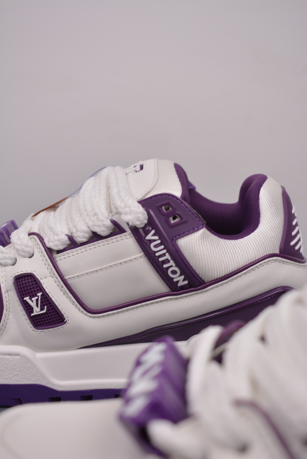Louis Vuitton Trainer Maxi Low Sneaker White Purple 1ACPQ6