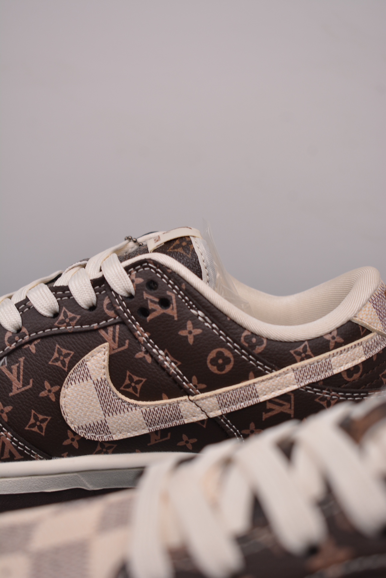 Louis Vuitton x Nike SB Dunk LowDamier AzurBrownLV Monogram SJ2068-255