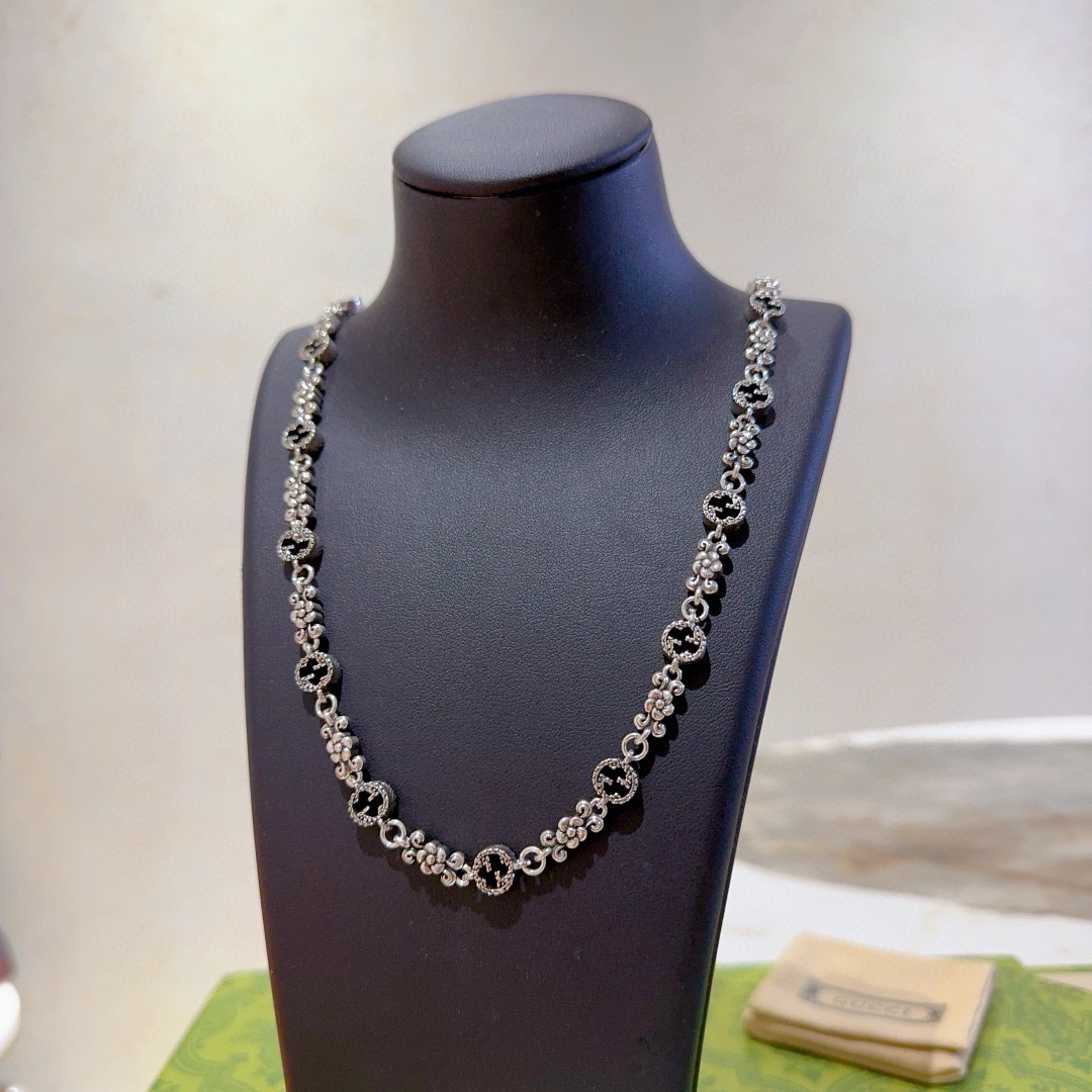 Gucci Anger Forest series new GG flower vintage necklace