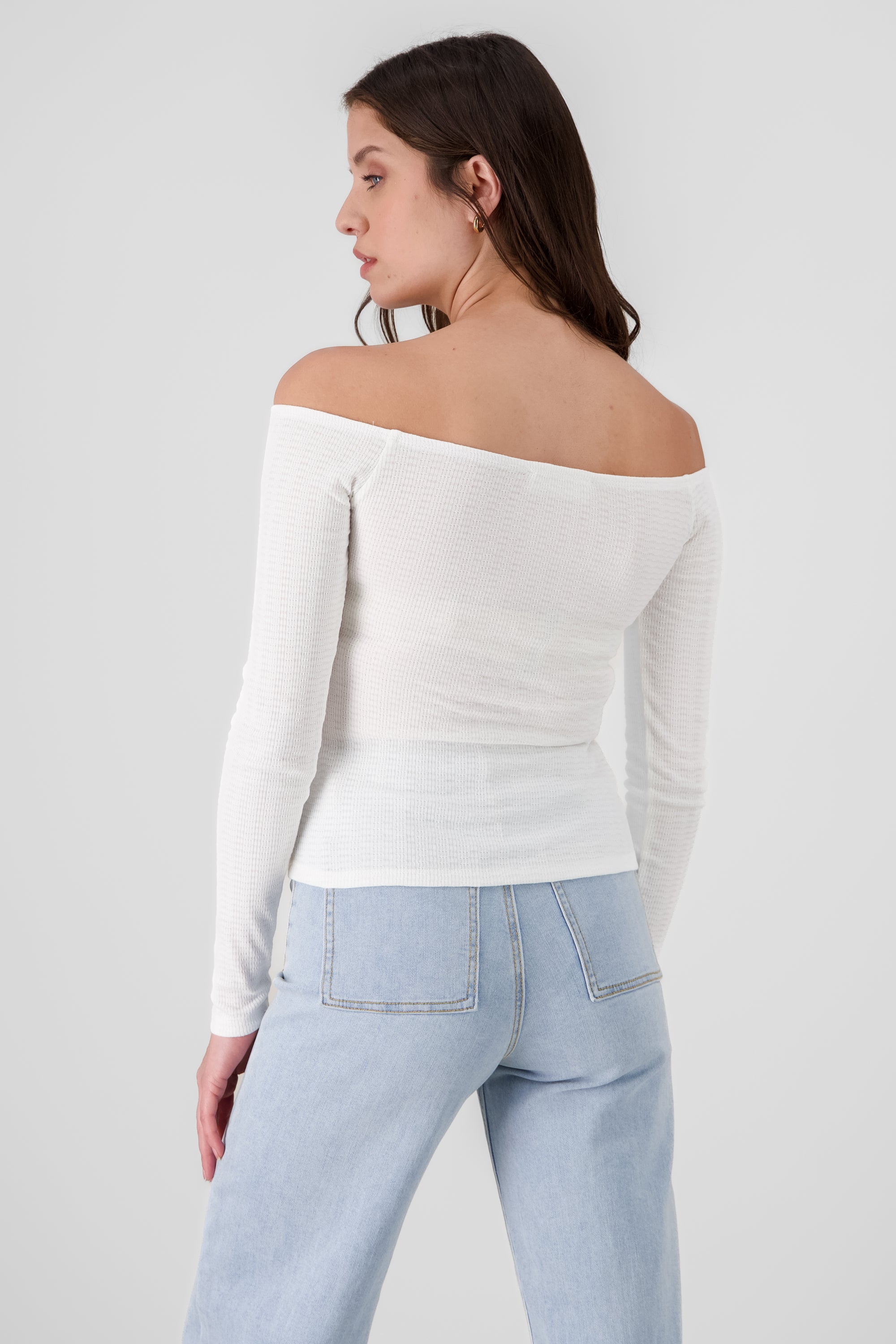 Shoulderless Knit Top