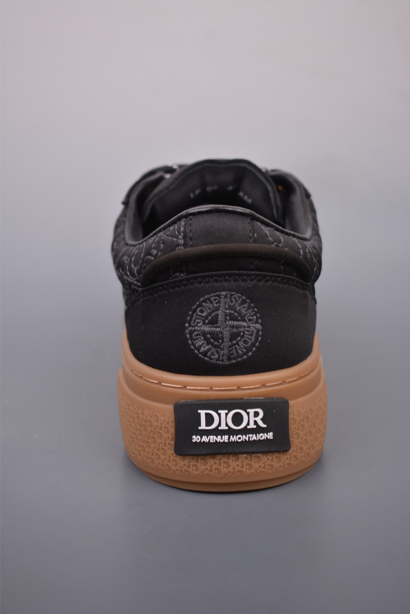 Stone Island x Dior B33 Low Top Sneakers black 3SN303ZAM_H900