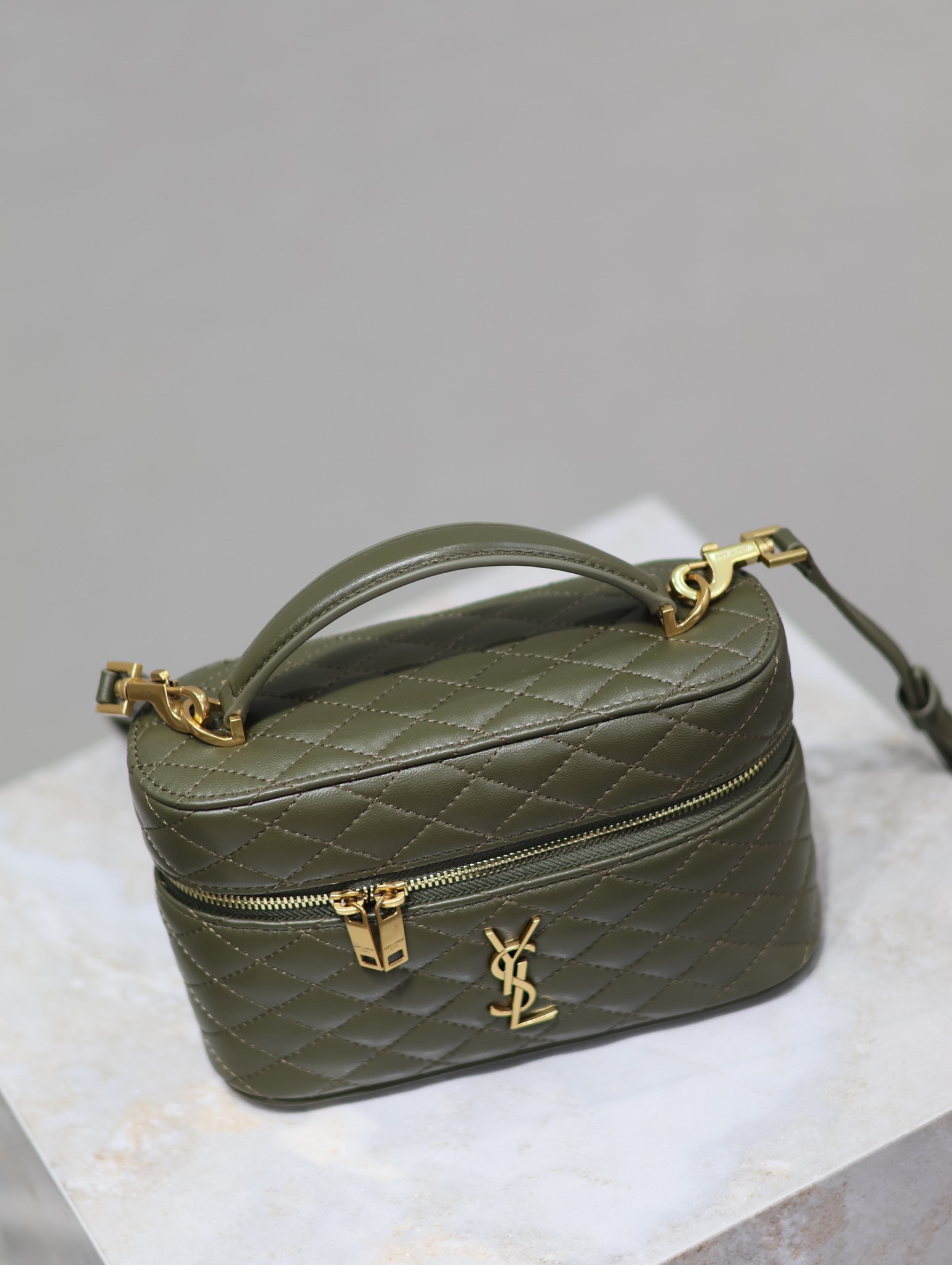 Yves Saint Laurent GABY MINI Box Bag 766731