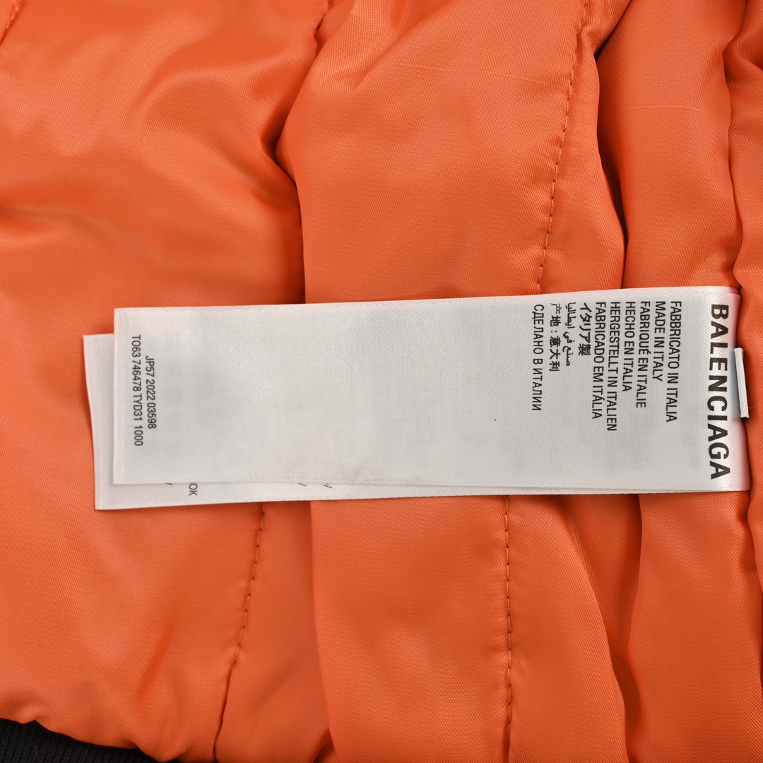 Balenciaga 24FW sleeve zippered cropped bomber jacket