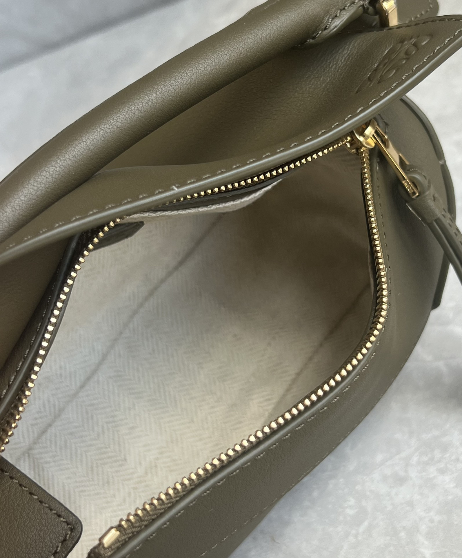 Loewe zzle mini handbag 0680