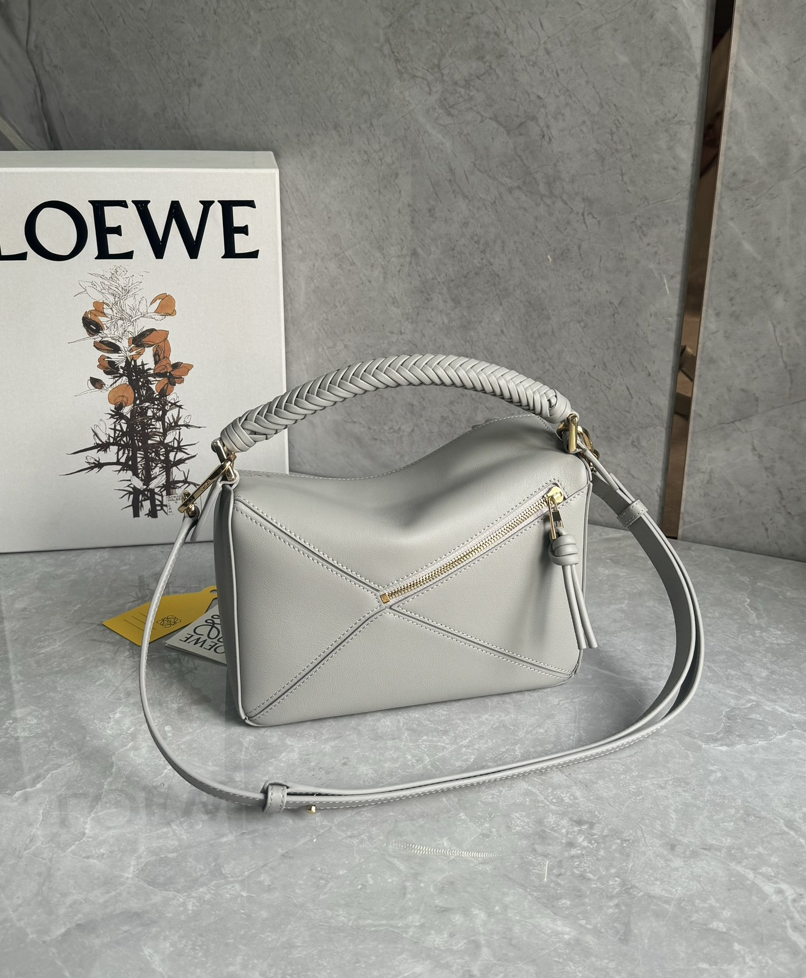 Loewe zzle bag with braided handle 0189