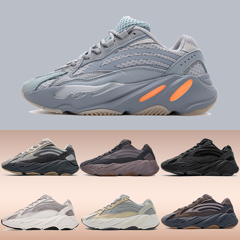 700V2