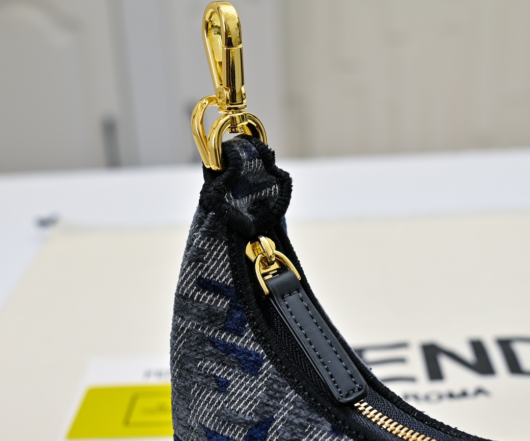 FENDI gray underarm mini bag 2186