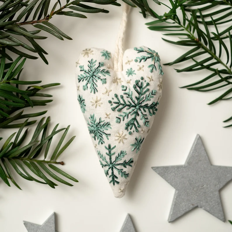 💐💐2025 Christmas Carnival Eve Sale 49% Discount-DIY Heart Shaped Hand Embroidered Christmas Ornament Kit