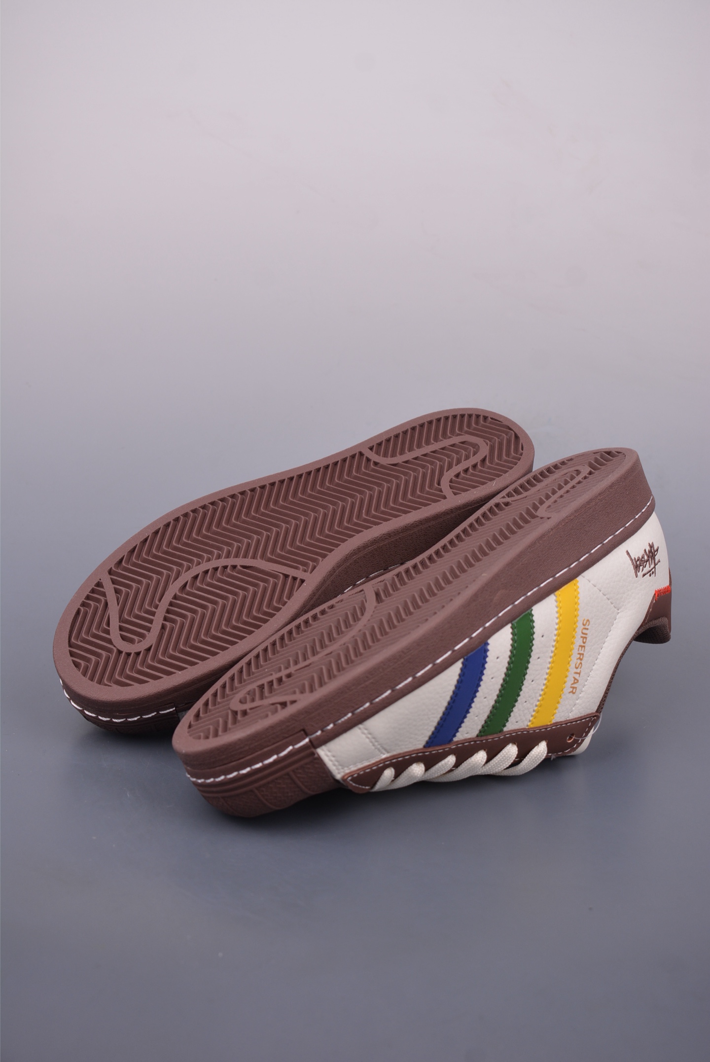 Stussy x Adidas Originals Superstar sneakers Coffee, White and Tricolor JY8913