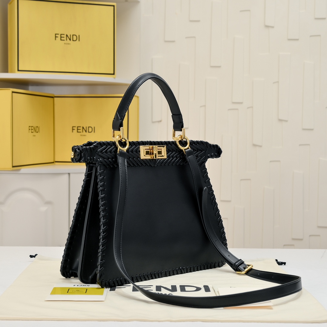 FENDI Iconic ekaboo ISeeU Large Bag 3317