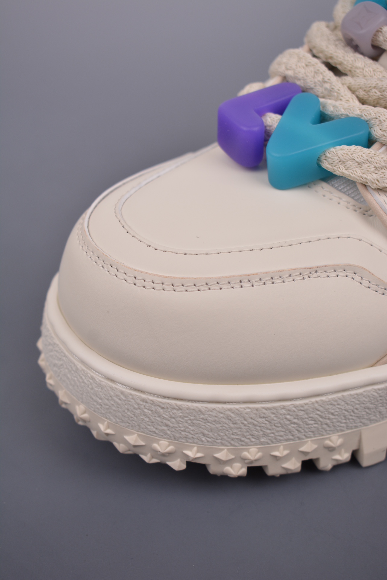 Louis Vuitton Trainer Maxi Low Sneaker Off-White