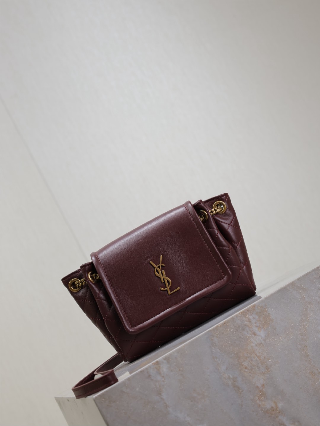 Yves Saint Laurent Mini Nolita Chain Bag 672738