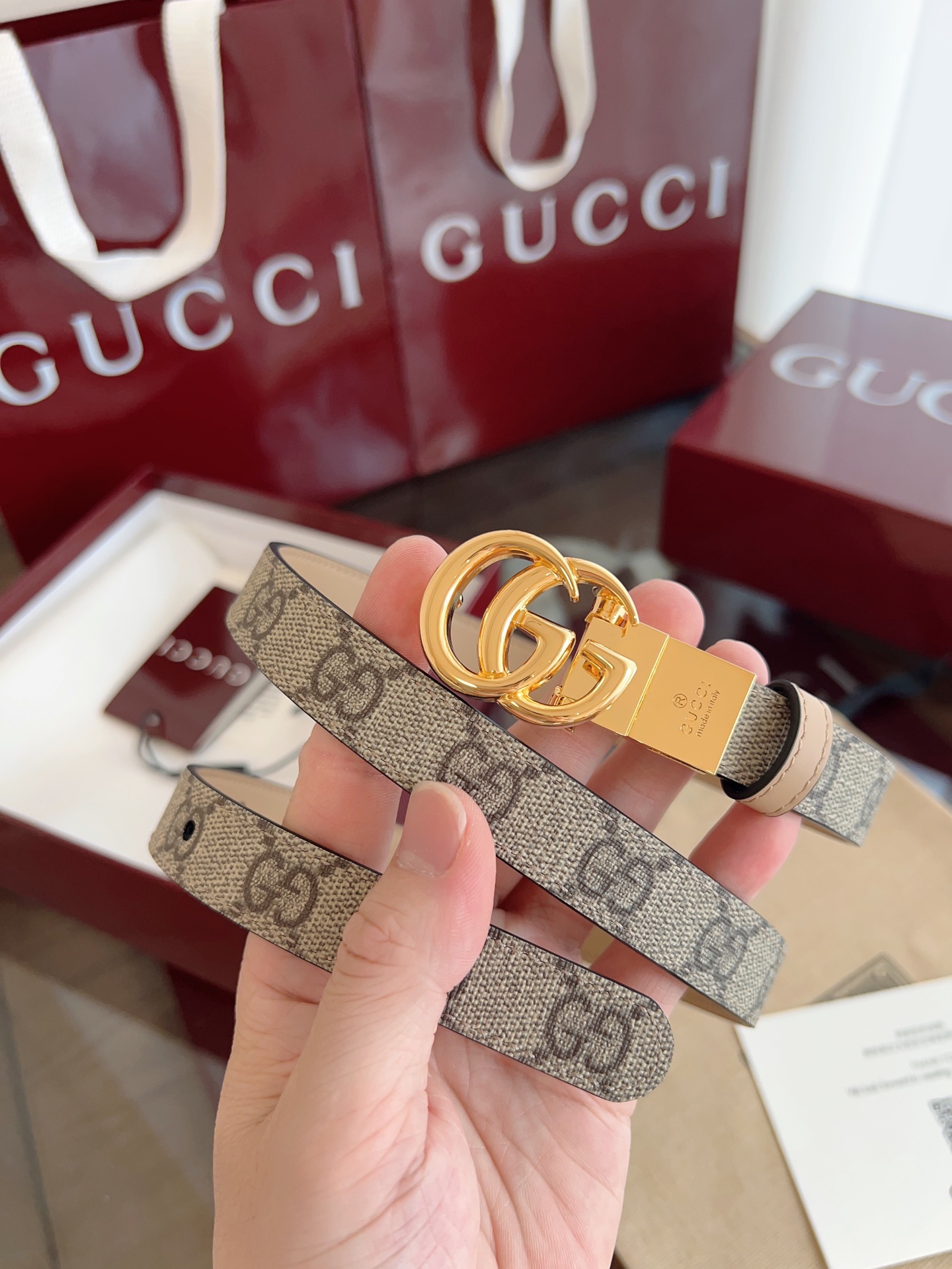 Gucci 2025 new double G buckle leather belt width 2.0cm