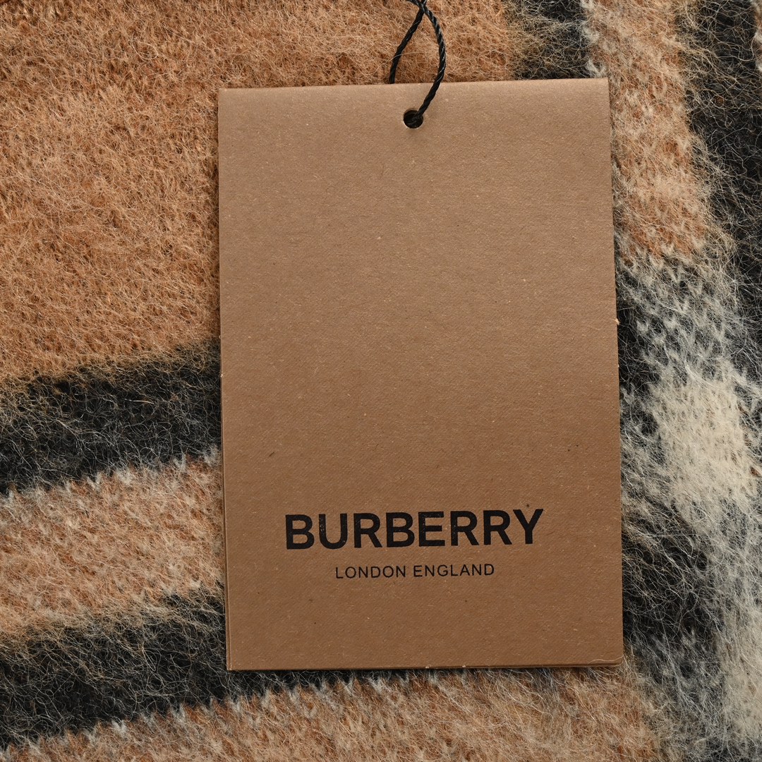 Burberry 24Fw Classic Check Mohair Sweater