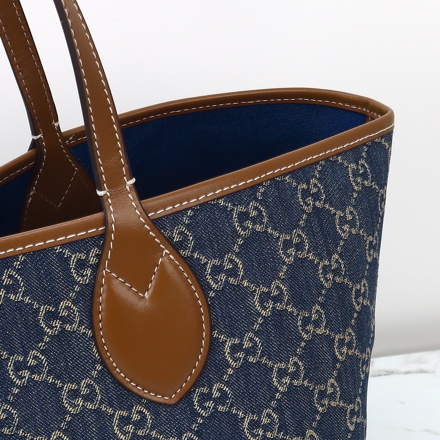 Gucci Totissima Large Tote Bag 820481 FAECC 4243