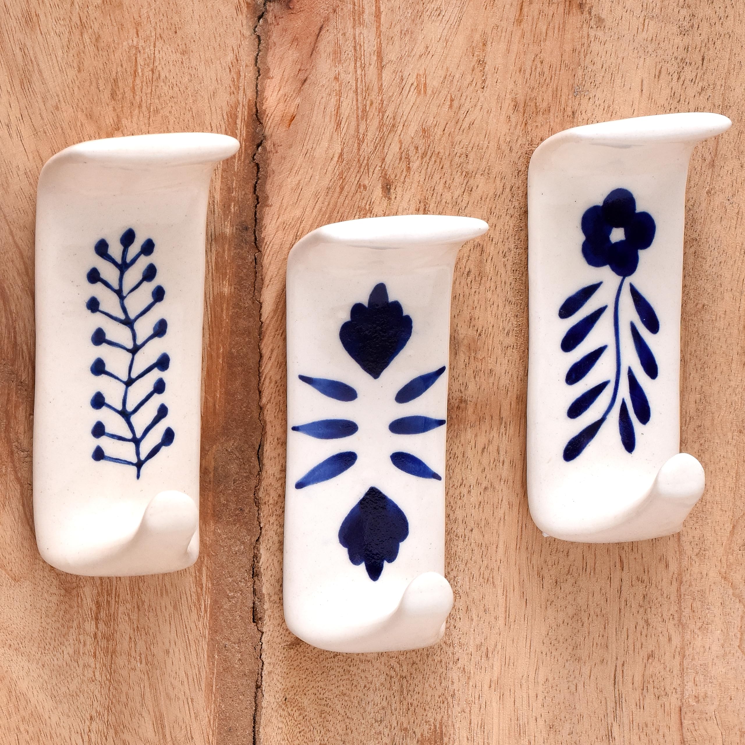 🔥Last Day 49% OFF🔥3 Pcs Handmade Premium Ceramic Boho Adhesive Wall Hooks