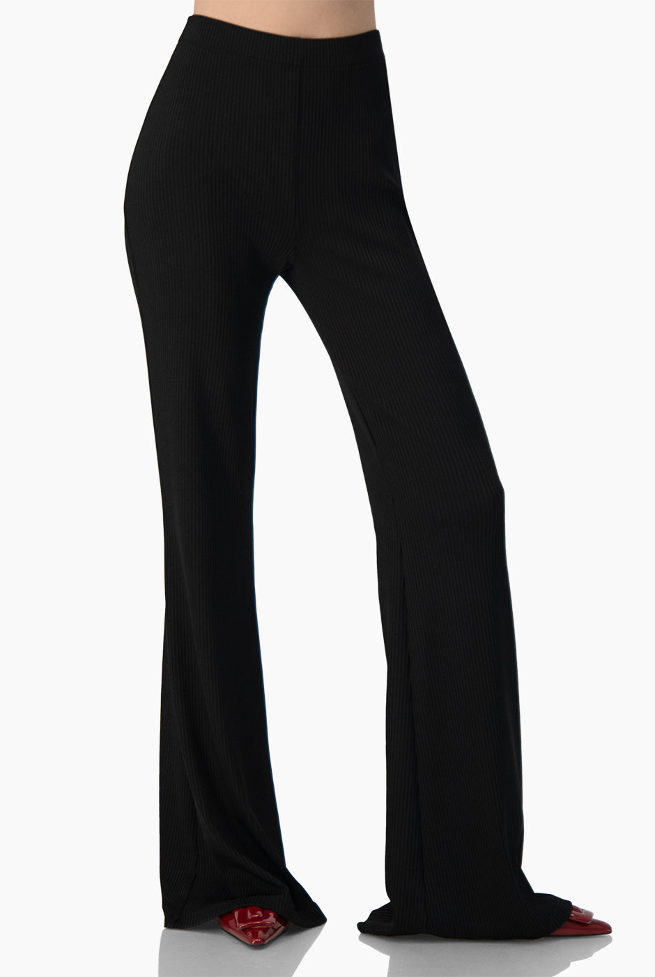 Pantalon semi campana negro