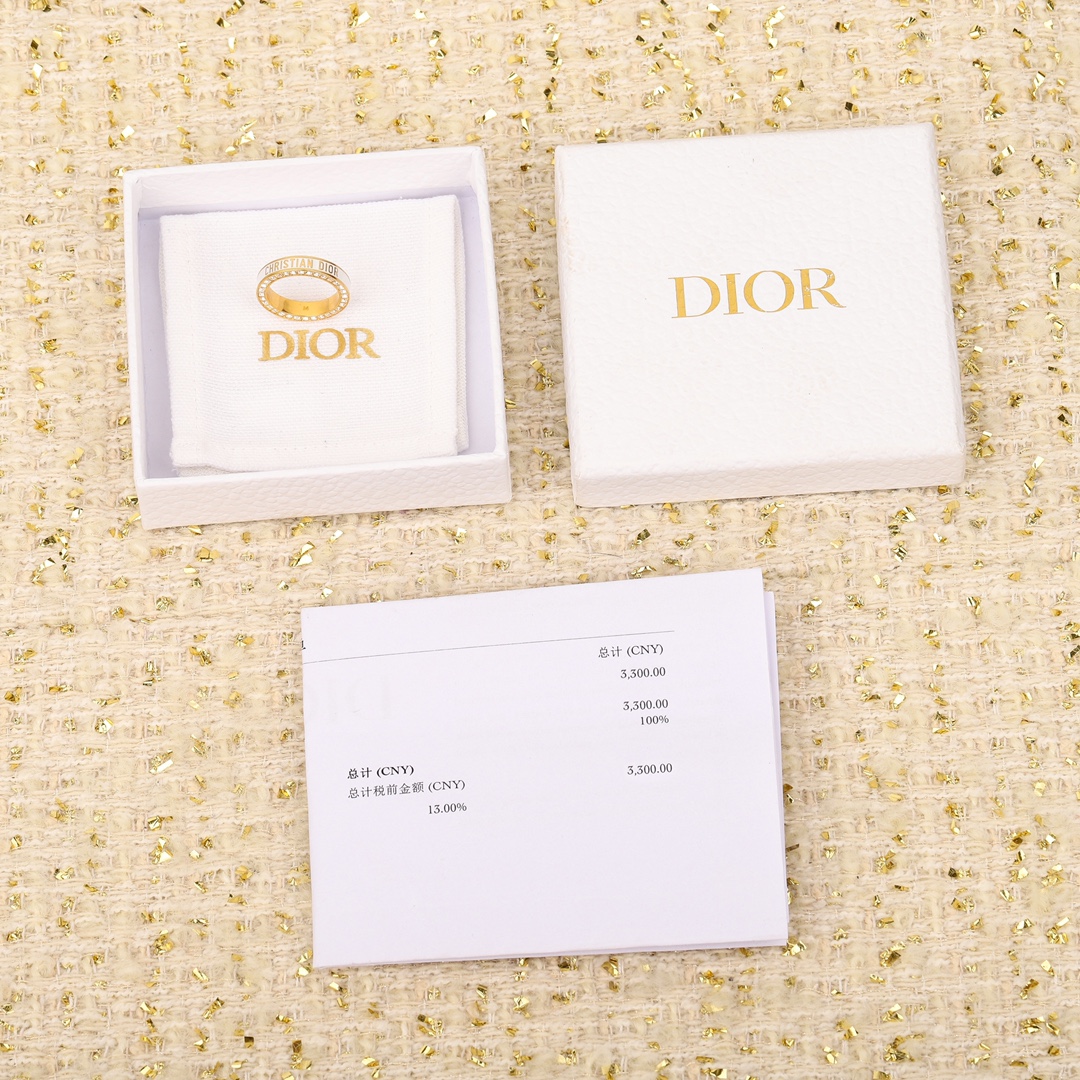 Dior diamond ring