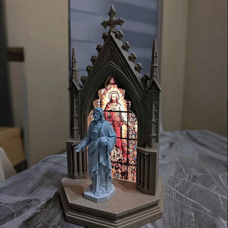 Gothic Lamp of the Sacred Heart of Jesus