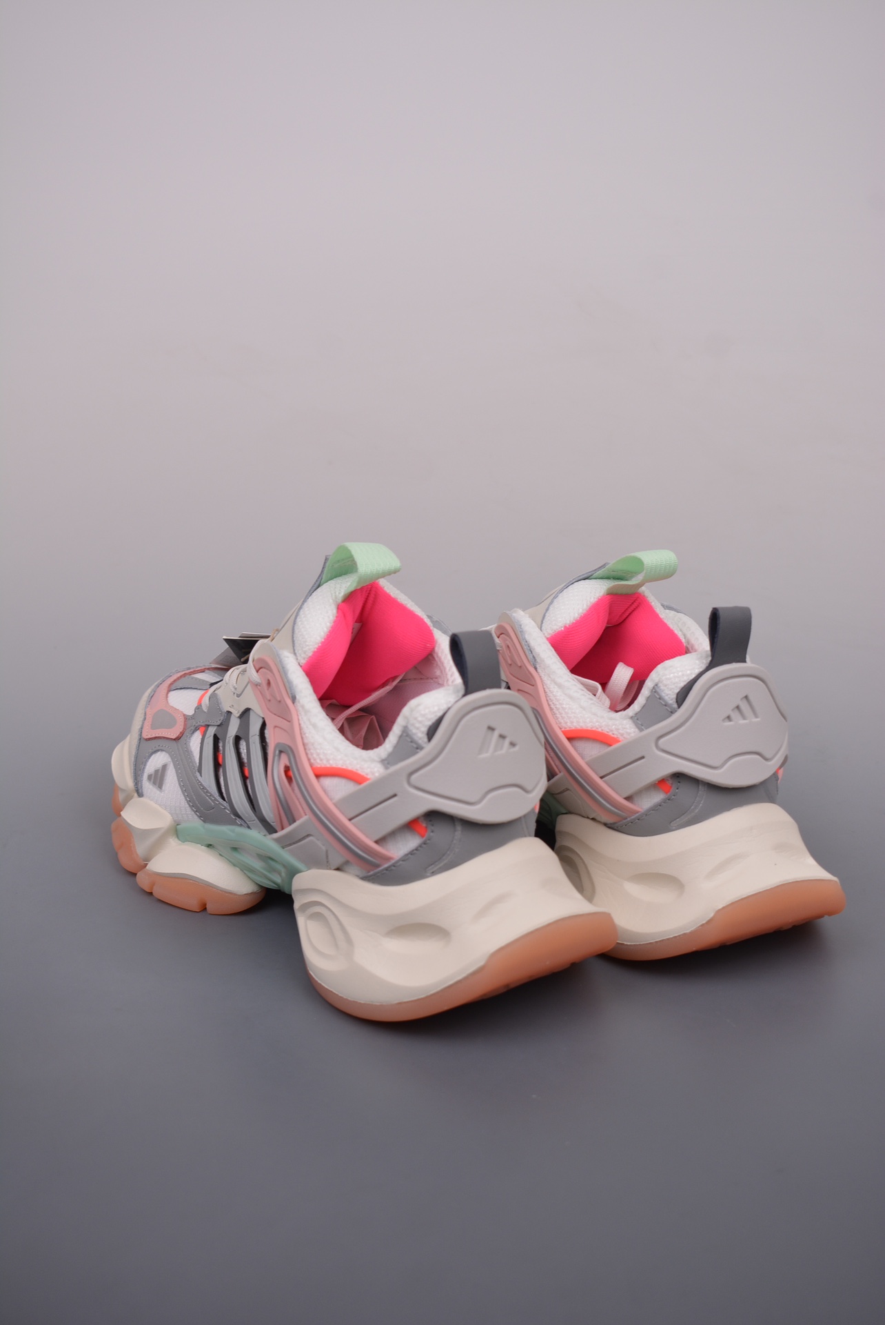 Adidas XLG Runner Deluxe off-white peach pink jade green IH7797