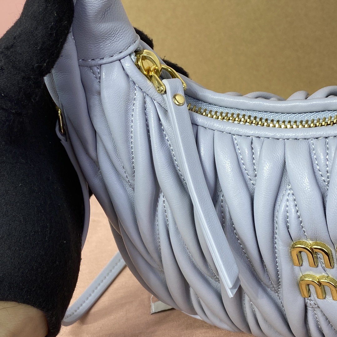 Miu Miu Wander Small Bag 5BC125