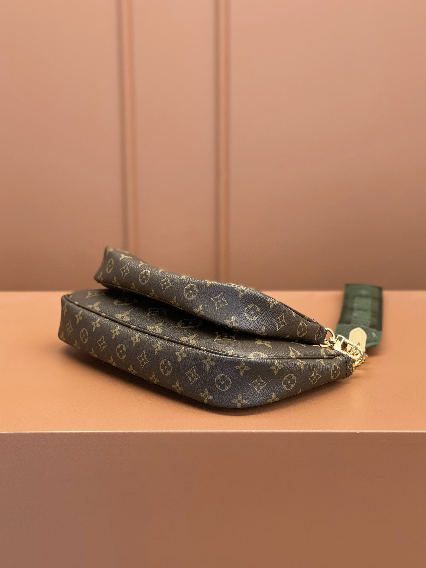 Louis Vuitton MULTI POCHETTE ACCESSORIES Handbag M44813