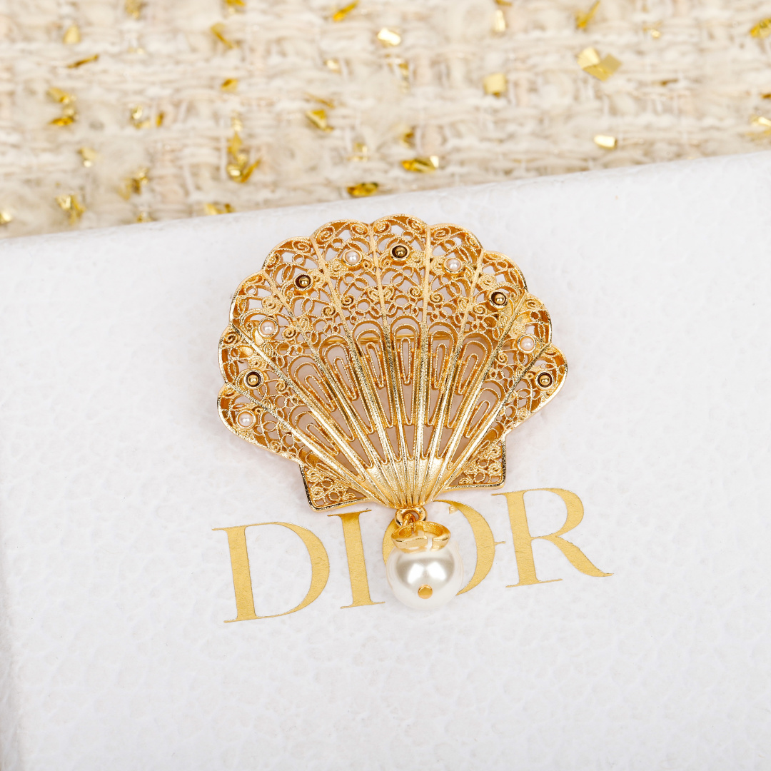 Dior Shell CD Pearl Brooch