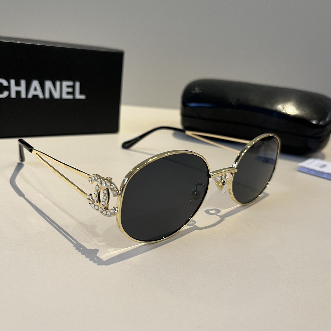Chanel round frame sunglasses