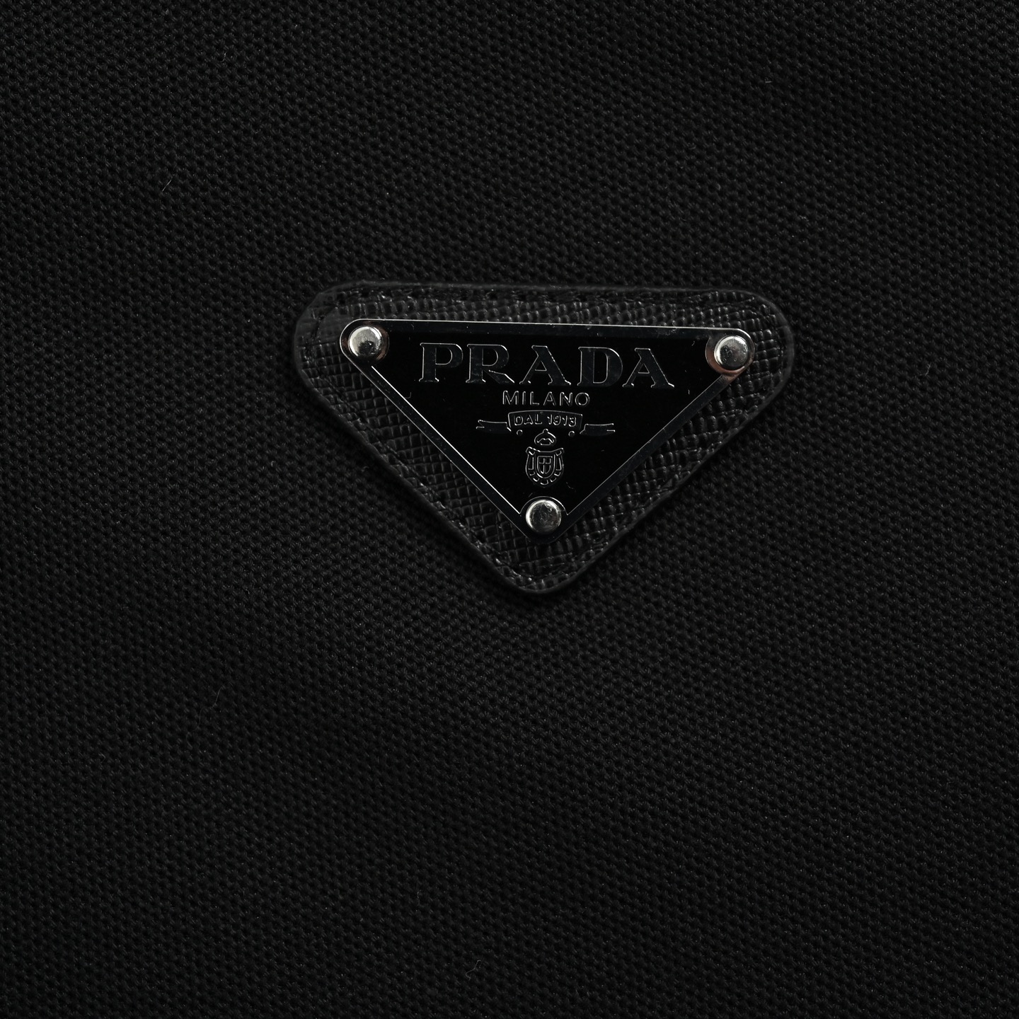 Prada 25ss triangle logo half zip polo short sleeve