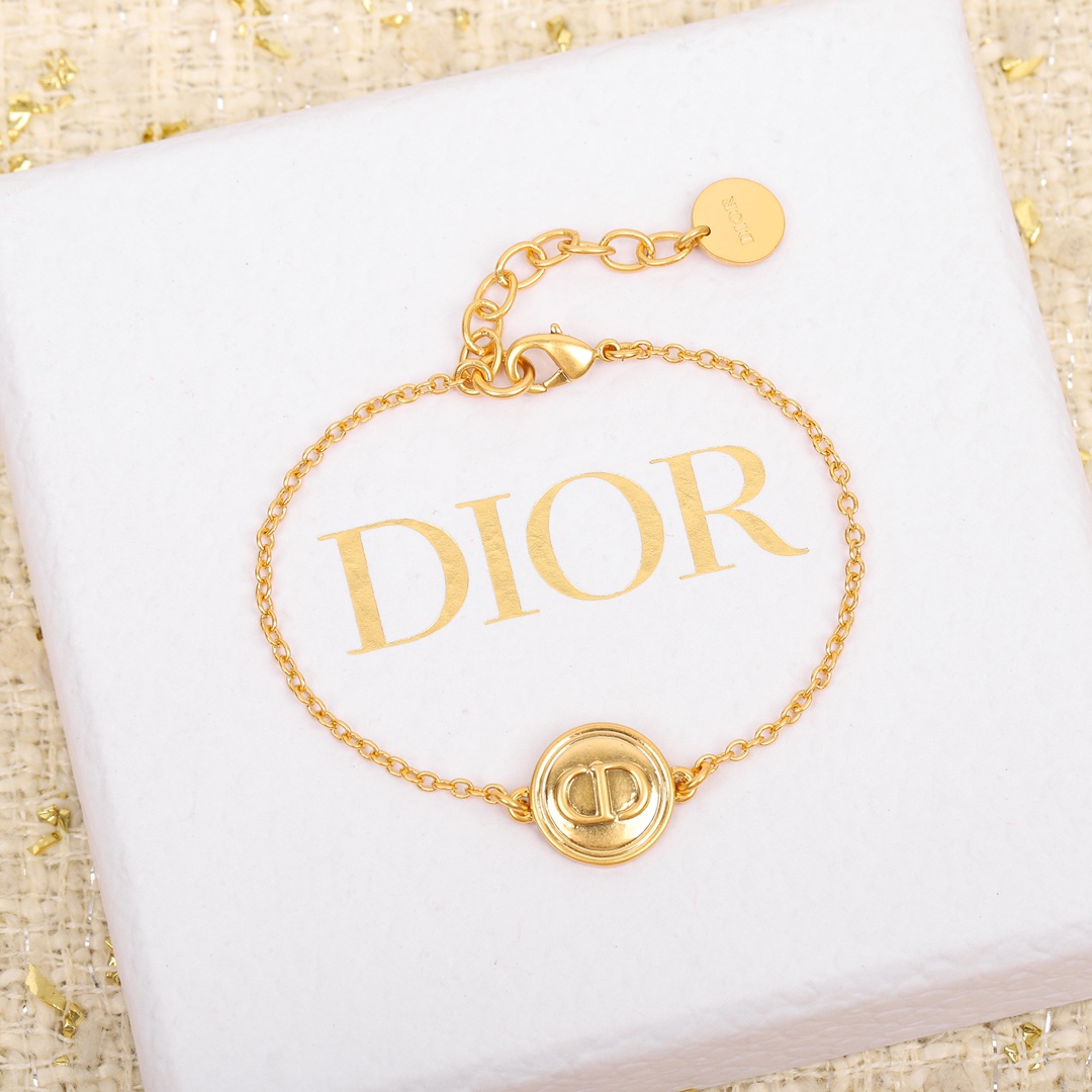 Dior Round CD Necklace