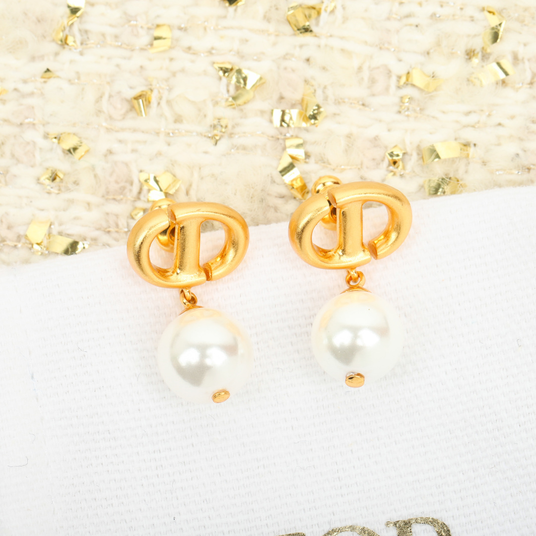 Dior CD Pearl Earrings