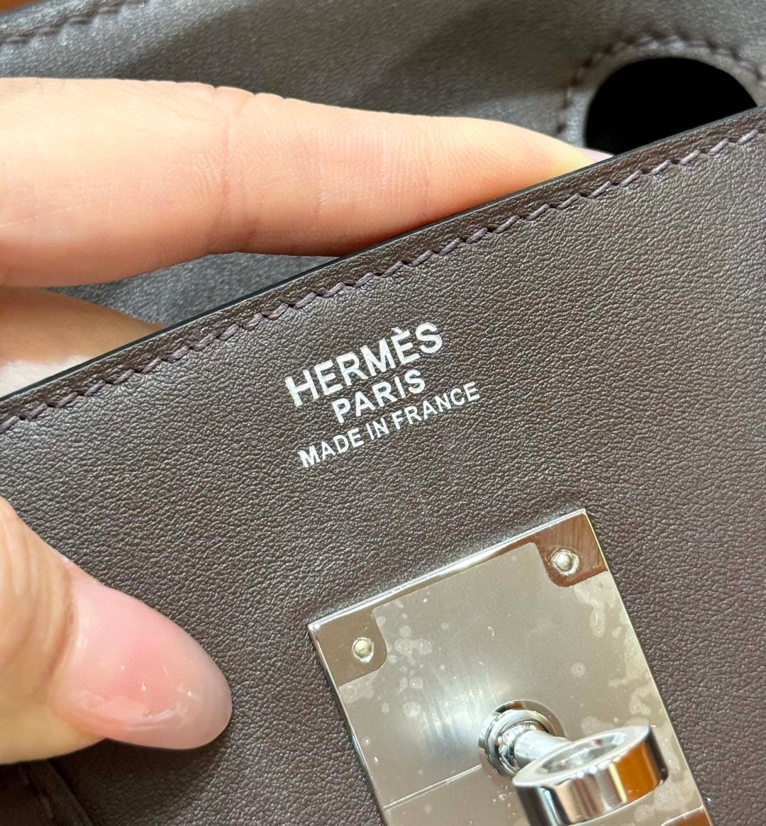Hermès Birkin 46Ebene Handbag (Handmade to Order)