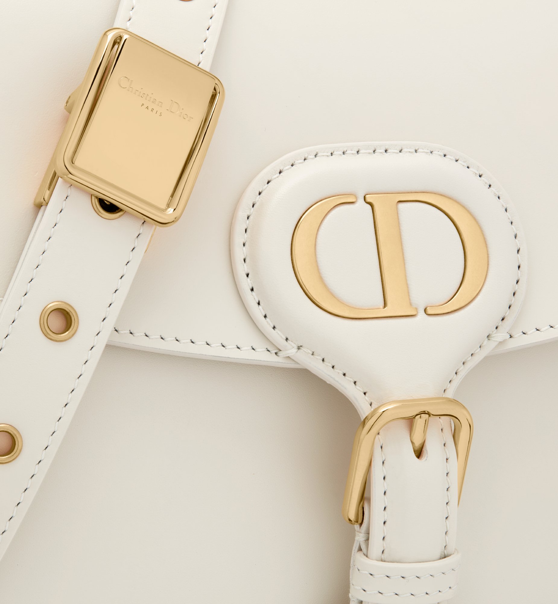 Dior Medium Dior Bobby Bag M9319UMOL_M030