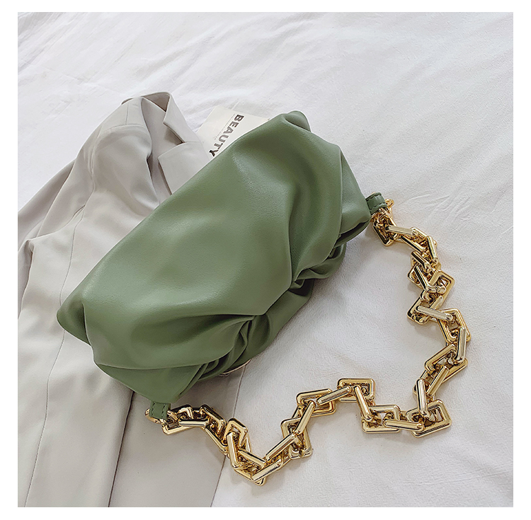 2021 Gold Chains Dumpling Clip Purse Bag