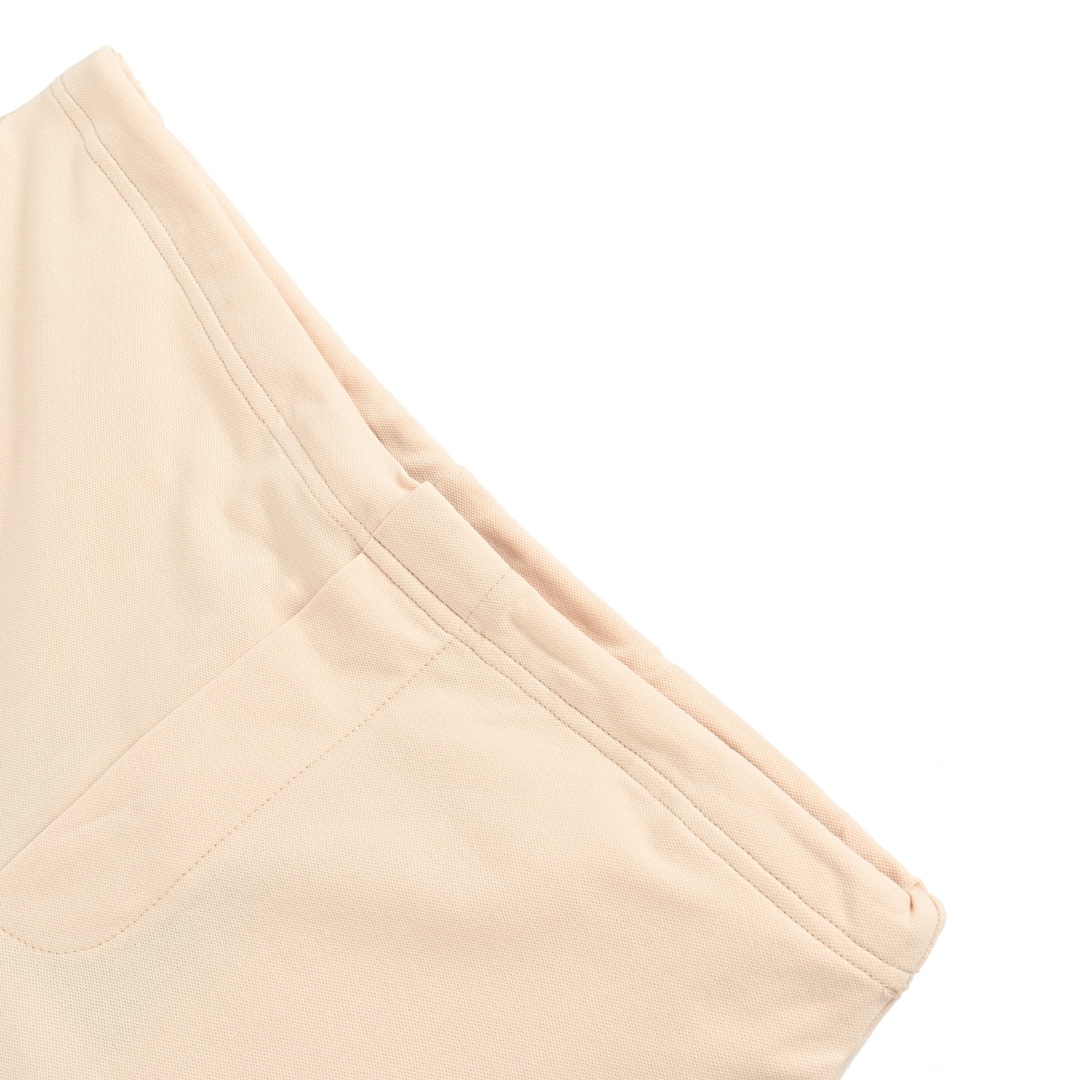Prada 24ss apricot triangle logo shorts
