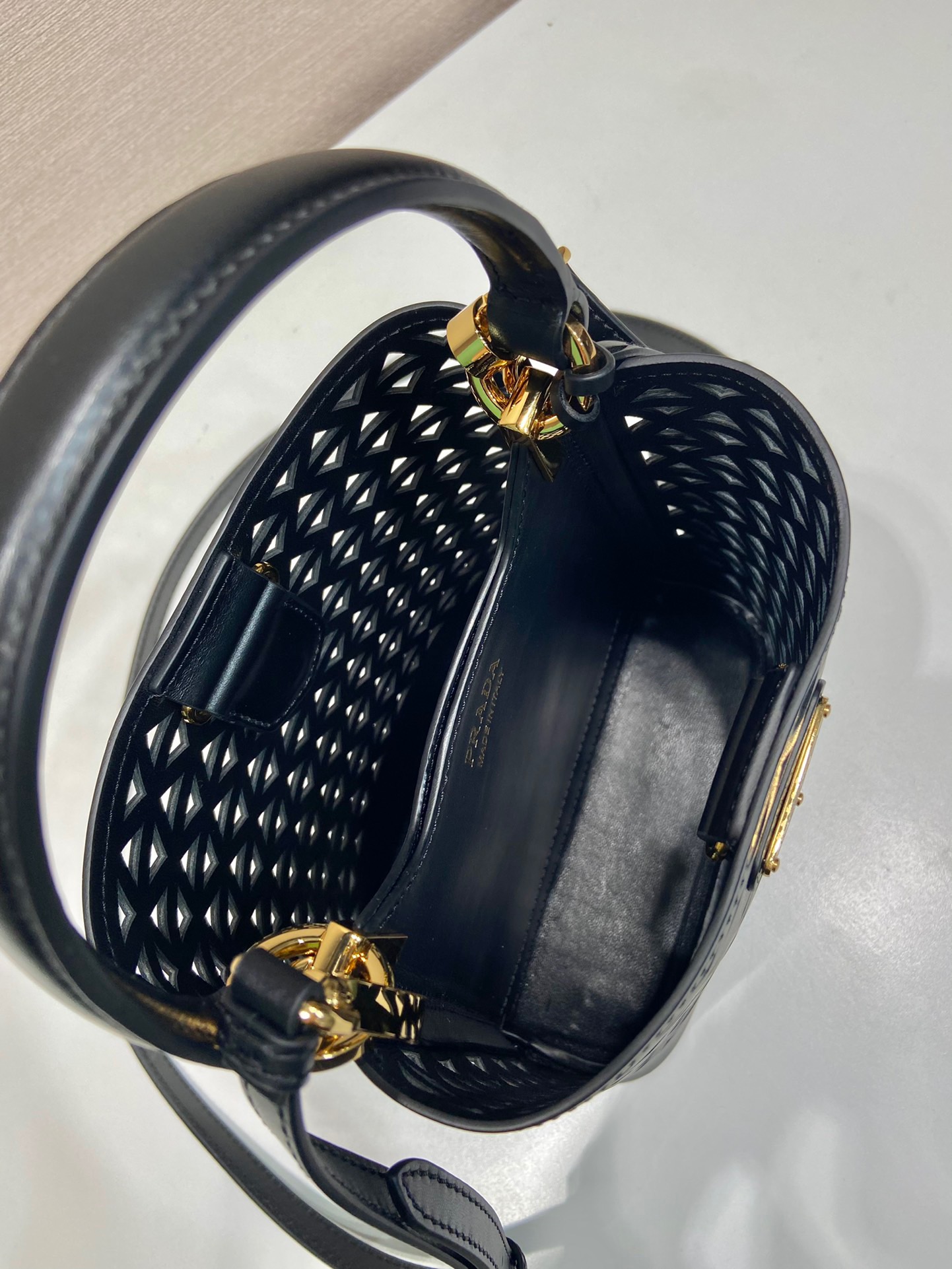 Prada hollow bucket bag 1BA217