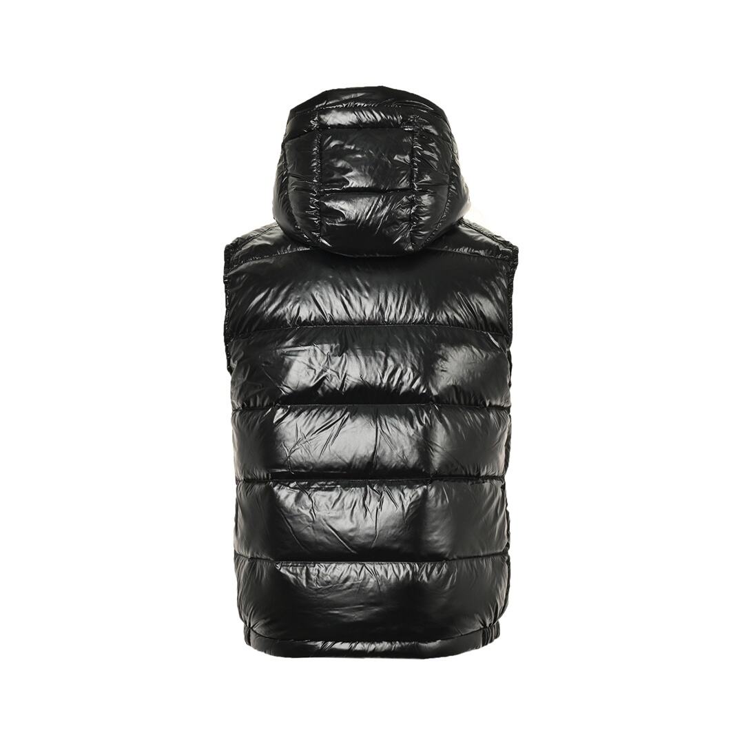 Moncler classic detachable hooded down vest