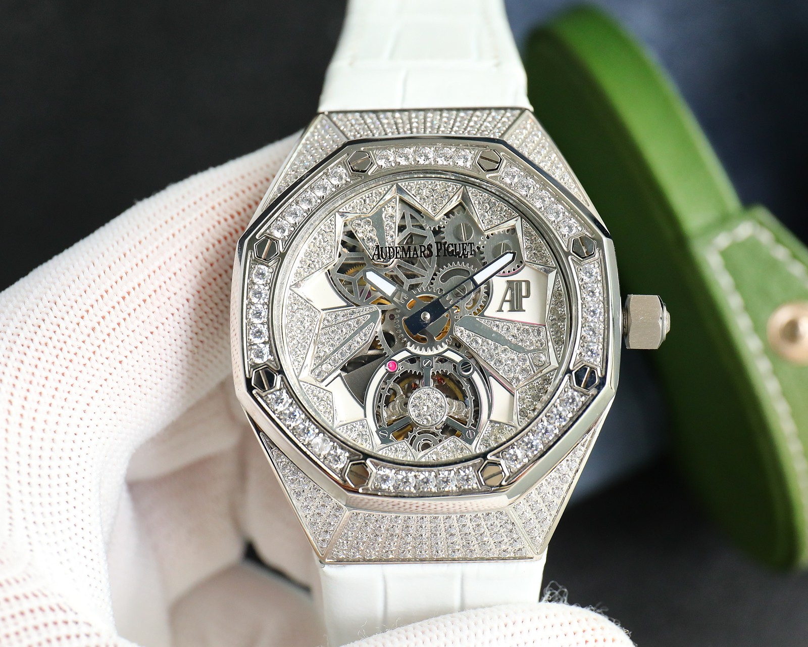 Audemars Piguet Royal Oak Concept 26227BC.ZZ.D011CR.01